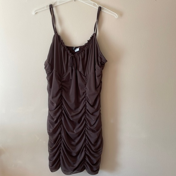 Draped ruffle stretchy dress. - Picture 1 of 2